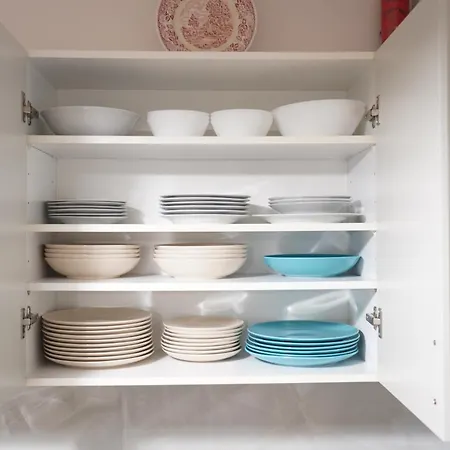 Downtown With Parking Apartment *