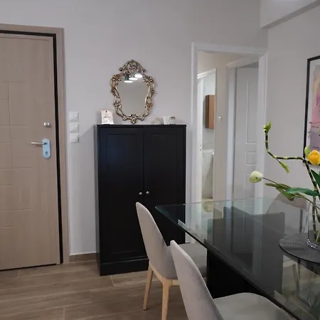 Appartement Downtown With Parking Larissa