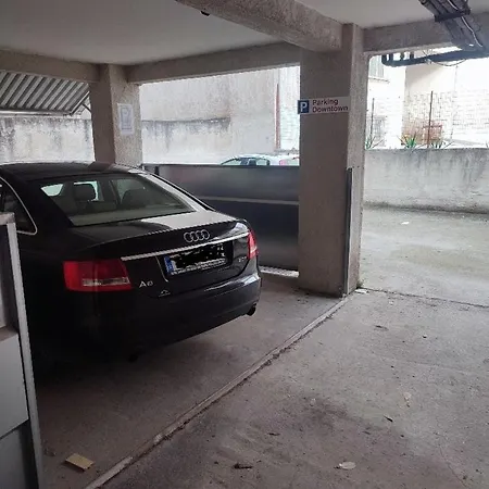 Downtown With Parking Apartment *